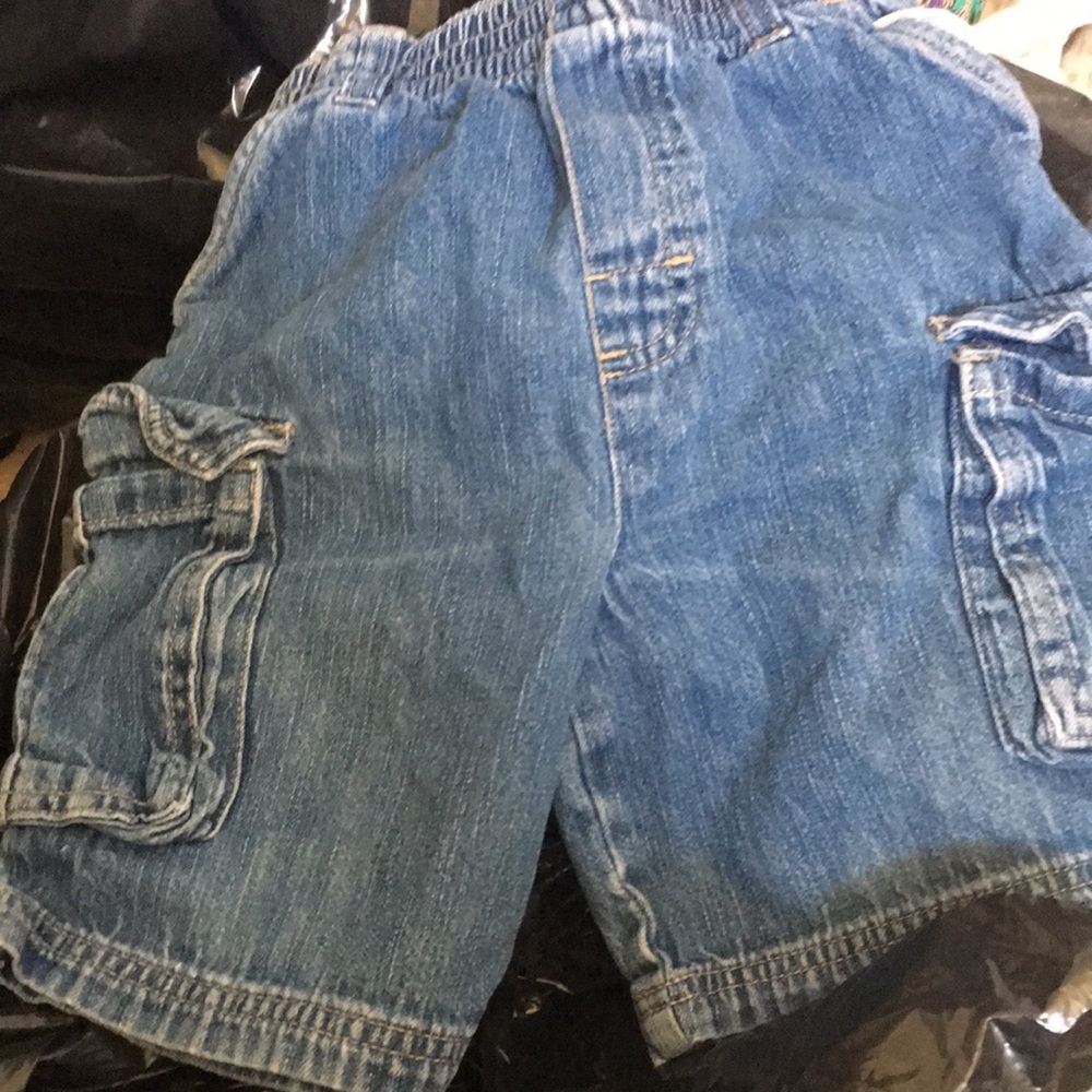 FINAL MARKDOWN Garanimals denim shorts 5t